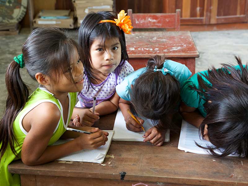 Outreach_in_the_Amazon_16